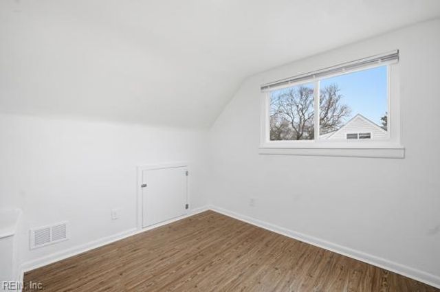 1013 Hunting Hill LN, Virginia Beach, VA 23455