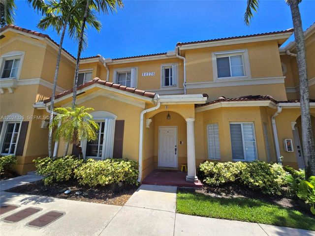 10778 NW 84th St 4-27, Doral, FL 33178