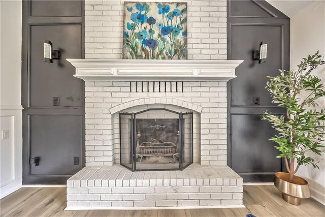 1105 Brookside Place, Raymore, MO 64083