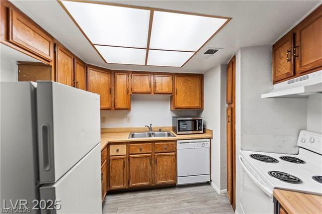 1628 Justin Court, Henderson, NV 89011