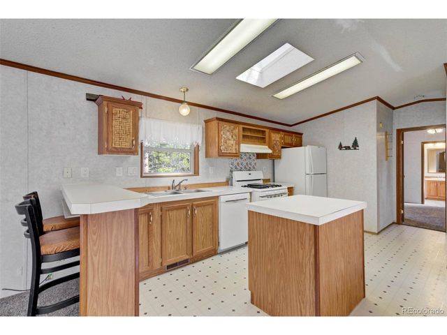 1360 Kiowa Rd, Florissant, CO 80816