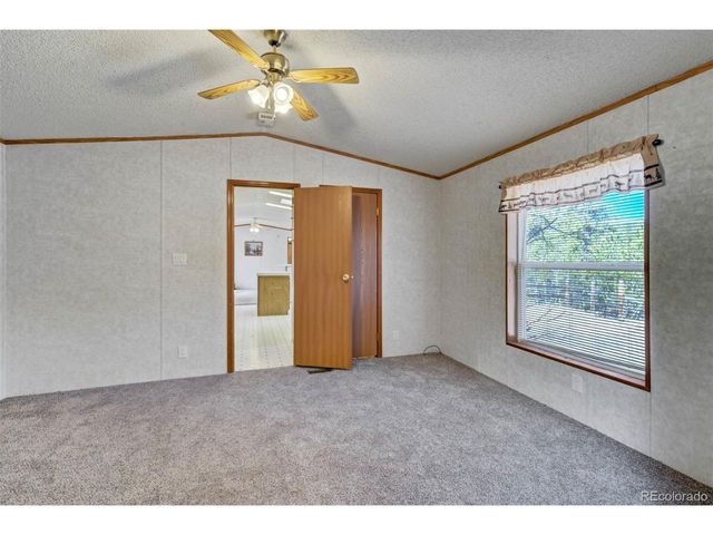 1360 Kiowa Rd, Florissant, CO 80816