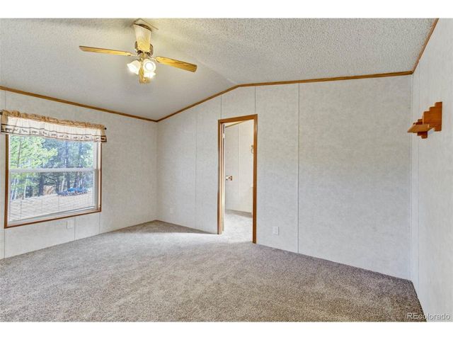 1360 Kiowa Rd, Florissant, CO 80816