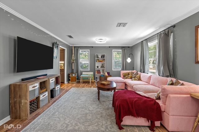 5702 River Road, Shreveport, LA 71105