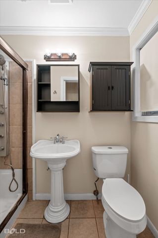 5702 River Road, Shreveport, LA 71105