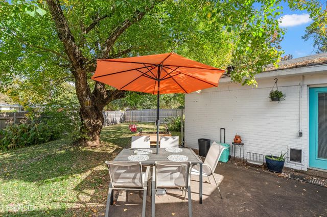 5702 River Road, Shreveport, LA 71105