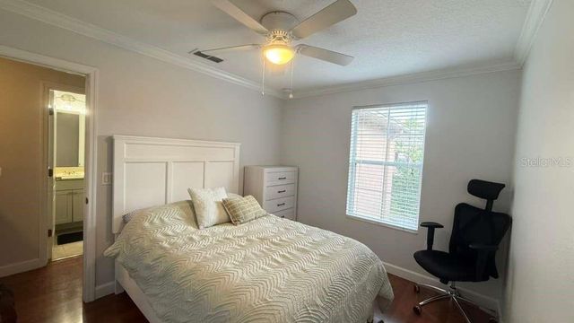 5073 KINGSCREST LANE, Oviedo, FL 32765