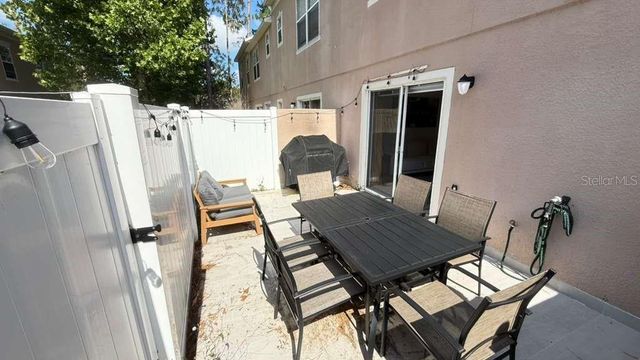 5073 KINGSCREST LANE, Oviedo, FL 32765