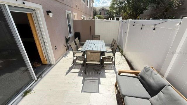 5073 KINGSCREST LANE, Oviedo, FL 32765