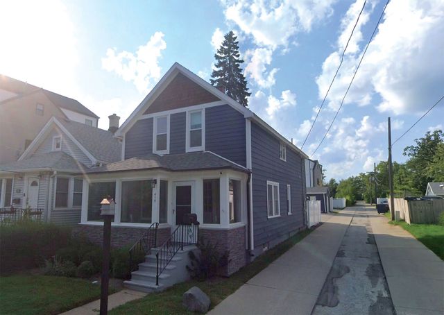 415 Bloom Street, Highland Park, IL 60035
