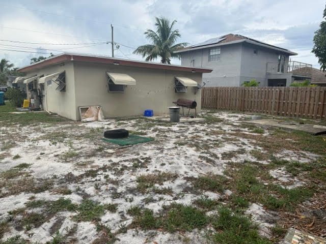 120 NE 12TH Avenue, Boynton Beach, FL 33435