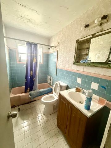 120 NE 12TH Avenue, Boynton Beach, FL 33435