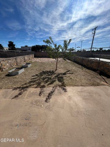 11804 Kings Arms Court, El Paso, TX 79936