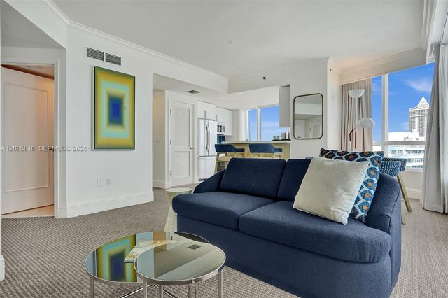 4401 Collins Avenue 1503, Miami Beach, FL 33140