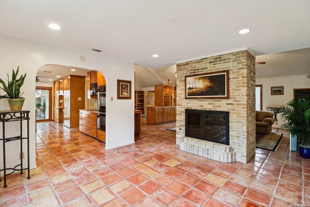 4318 Muirfield, San Antonio, TX 78229