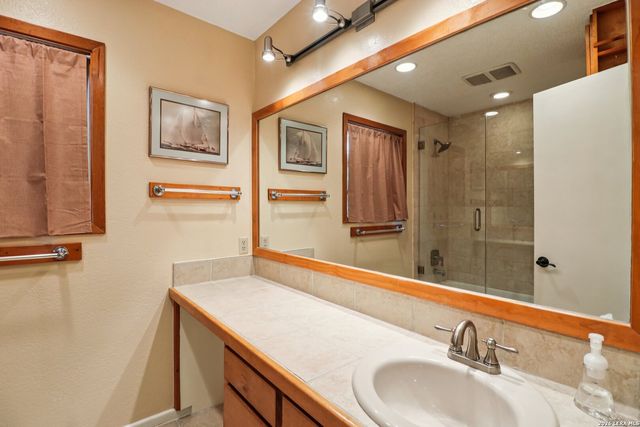 4318 Muirfield, San Antonio, TX 78229