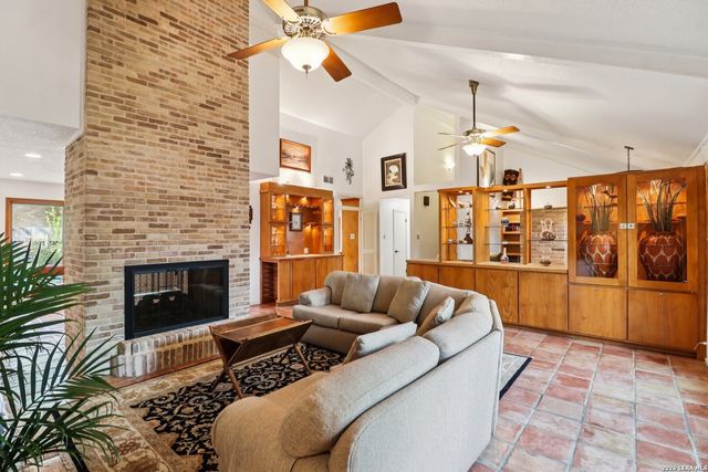 4318 Muirfield, San Antonio, TX 78229