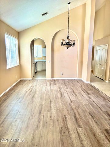 6824 S 33RD Avenue, Phoenix, AZ 85041