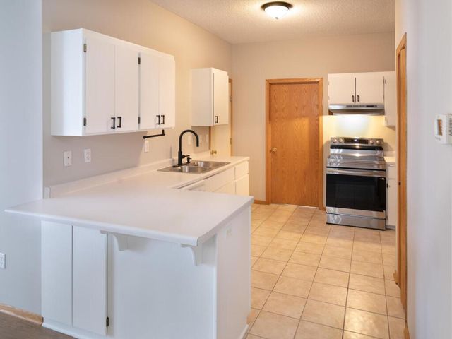 543 Roundhouse Street, Shakopee, MN 55379