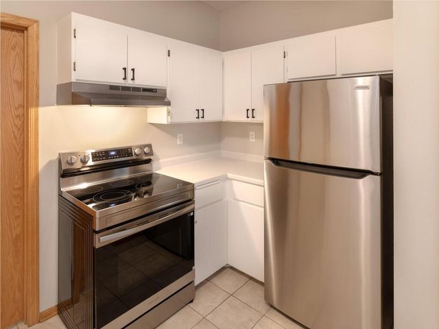 543 Roundhouse Street, Shakopee, MN 55379