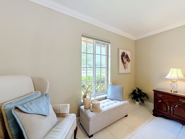 851 E Plantation Circle, Plantation, FL 33324