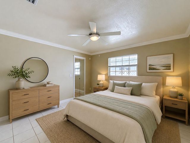 851 E Plantation Circle, Plantation, FL 33324