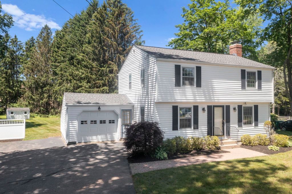 290 Mill Road, Hampton, NH 03842