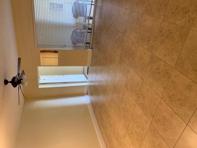 1907 NE 2ND Street 15, Deerfield Beach, FL 33441