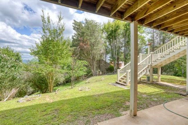 100 Sourwood Lane, Hayesville, NC 28904