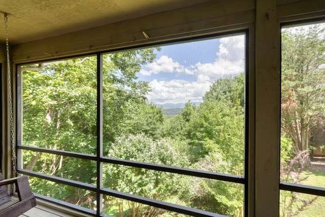 100 Sourwood Lane, Hayesville, NC 28904