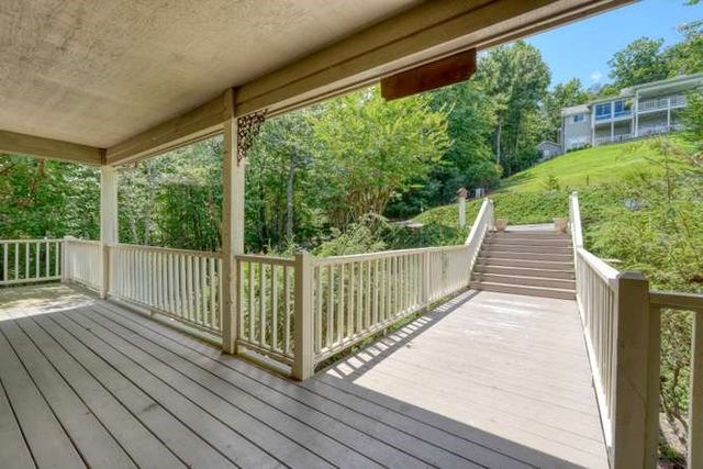 100 Sourwood Lane, Hayesville, NC 28904