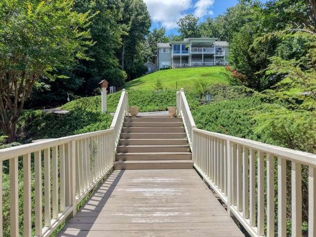 100 Sourwood Lane, Hayesville, NC 28904