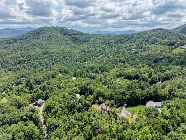 100 Sourwood Lane, Hayesville, NC 28904
