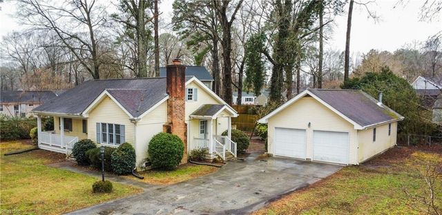 205 Fresno DR, Chesapeake, VA 23322