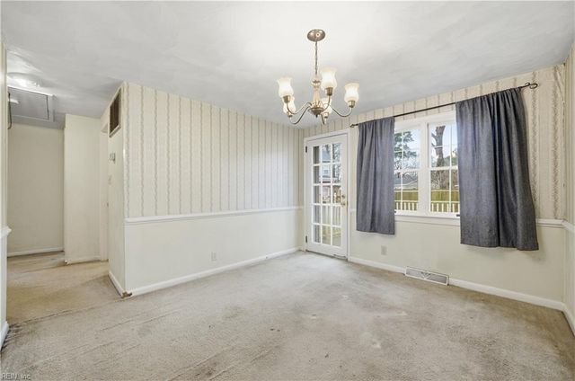 205 Fresno DR, Chesapeake, VA 23322