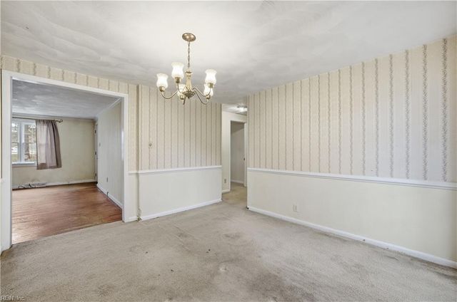 205 Fresno DR, Chesapeake, VA 23322