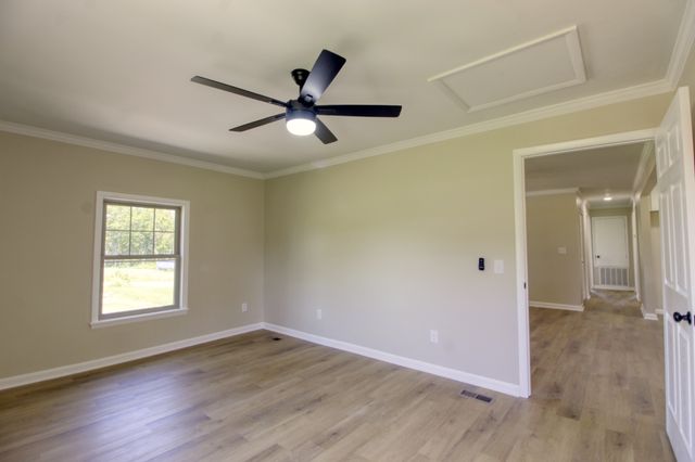 210 Crenshaw Rd, Hartsville, TN 37074