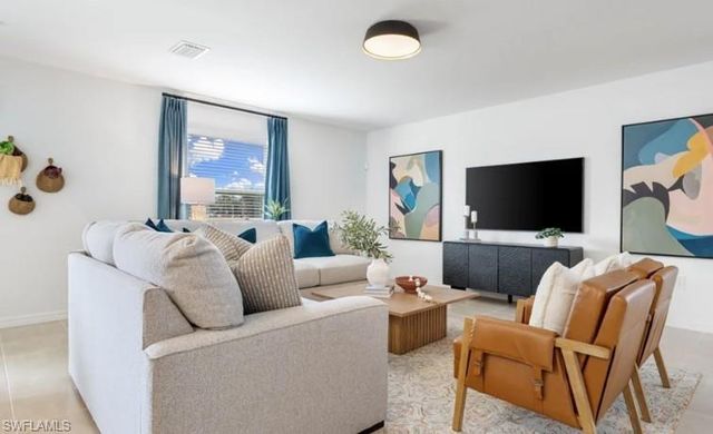 6511 Equinox LN, North Fort Myers, FL 33917