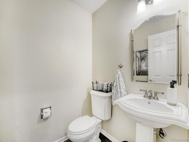 19485 E Powers Pl, Aurora, CO 80015