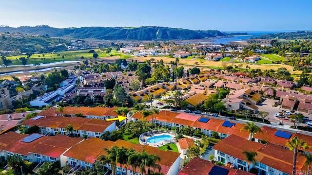 2323 Caringa Way 16, Carlsbad, CA 92009