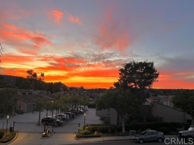 2323 Caringa Way 16, Carlsbad, CA 92009