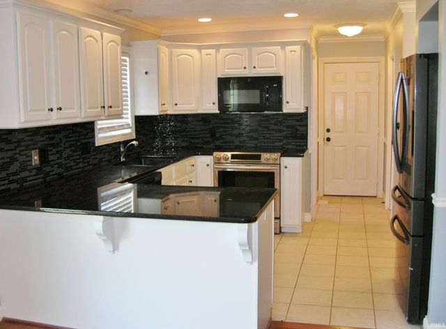 3743 Wethersfield Drive, Evansville, IN 47725