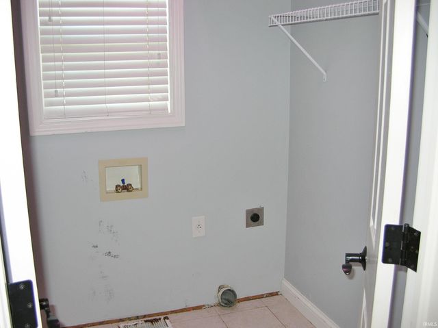 3743 Wethersfield Drive, Evansville, IN 47725