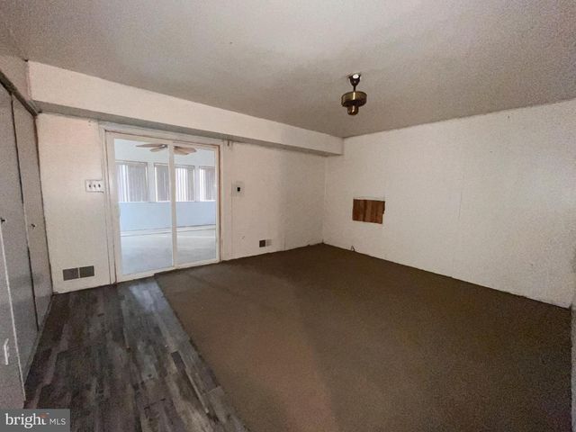 16 COURTLAND CIR, Bear, DE 19701