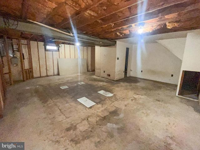 16 COURTLAND CIR, Bear, DE 19701