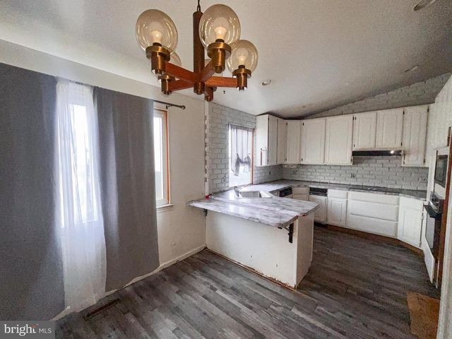 16 COURTLAND CIR, Bear, DE 19701