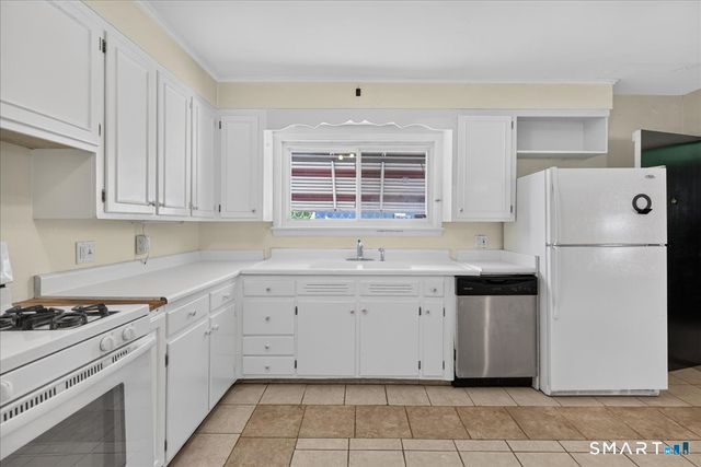 39 Lincoln Street, West Haven, CT 06516
