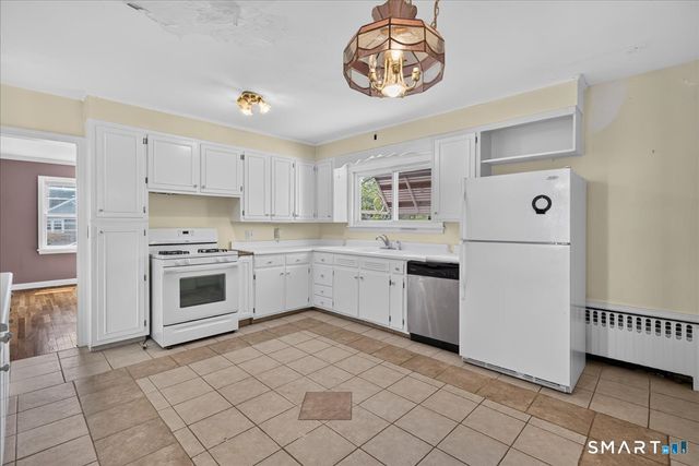 39 Lincoln Street, West Haven, CT 06516