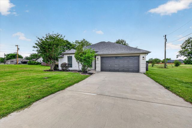 127 Port O Call Court, Runaway Bay, TX 76426