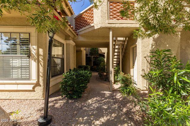 8300 E VIA DE VENTURA -- 2003, Scottsdale, AZ 85258